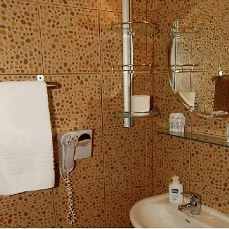 Hotel Kyveli *