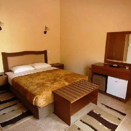 Hotel Kyveli