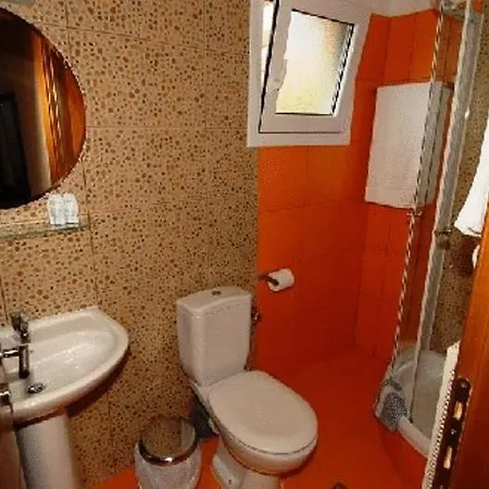 Hotel Kyveli *
